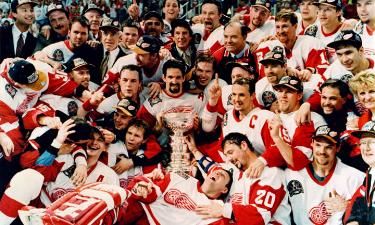 1996/97 Stanley Cup Champions <br> Detroit Red Wings