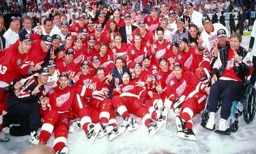 1997/98 Stanley Cup Champions <br> Detroit Red Wings
