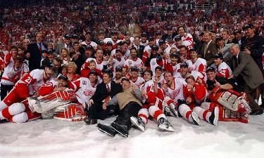 2001/02 Stanley Cup Champions <br> Detroit Red Wings