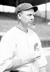 Mordecai 3 Finger Brown