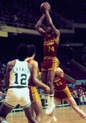 Austin Carr