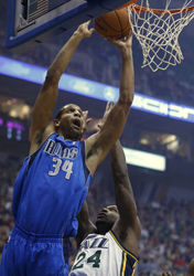 Brandan Wright