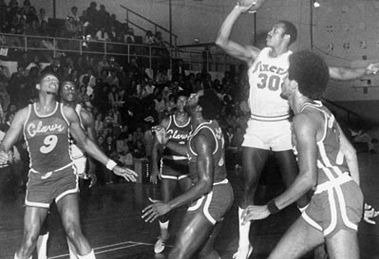 Rare photo of the Claws in preseason action.